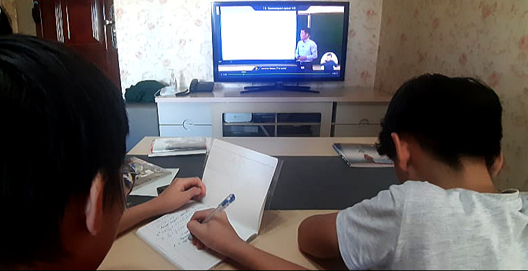 Бага ангийнхны өнөөдрийн хичээлийн цахим хичээлийн холбоос