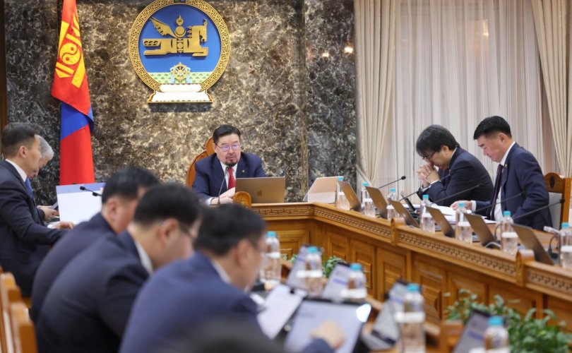 ЗГ: Эдийн засгийн эрх чөлөөний хуулийн төслийг хэлэлцэж байна 