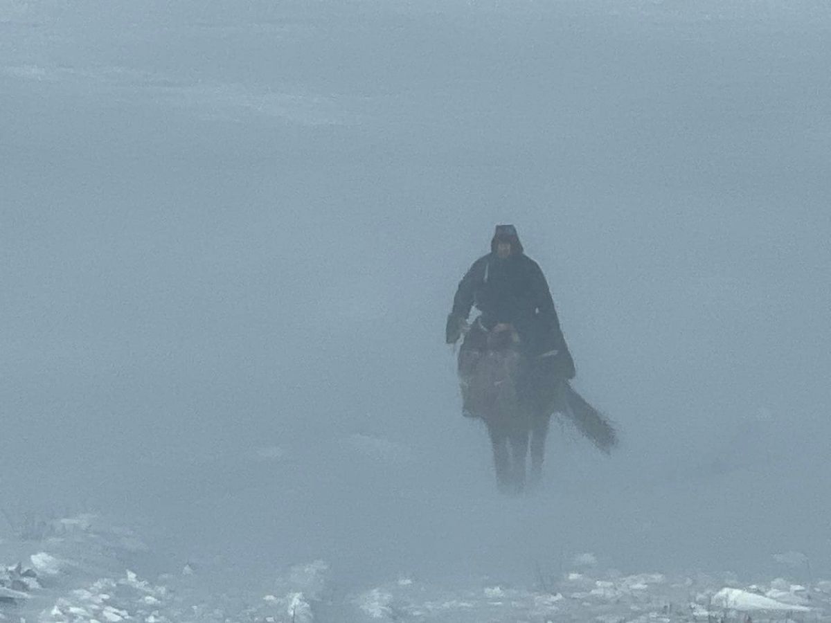 Маргаашаас эхлэн ихэнх нутгаар хүйтний эрч чангарч,  үзэгдэх орчин хязгаарлагдахыг анхааруулж байна