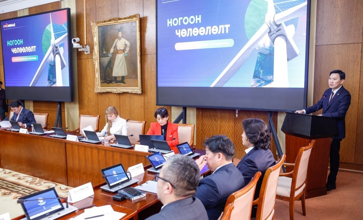 Эрчим хүчний хэмнэлттэй айл өрхүүдэд нарны хосолсон системийг үе шаттай нэвтрүүлнэ