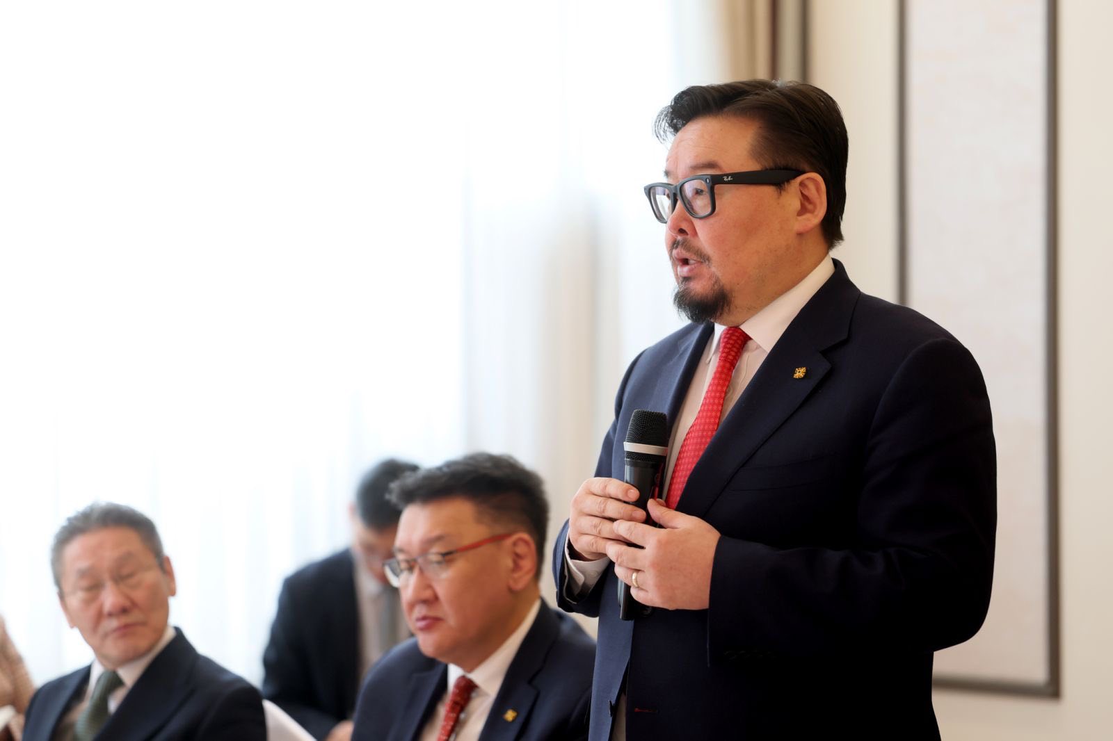 Ноос ноолуурын экспортыг нэмэгдүүлэхэд бодлогын дэмжлэг үзүүлэхээр болов 