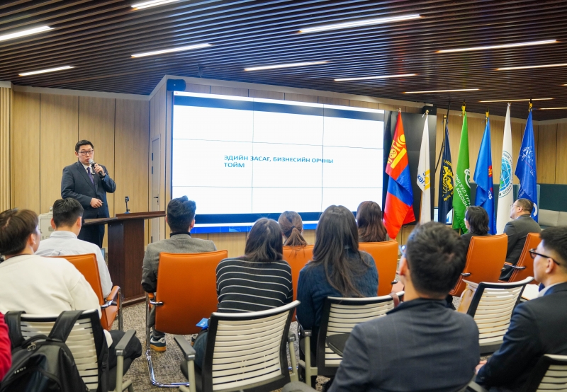 “Гадаад худалдааны гэрээ, хэлэлцээр хийхэд анхаарах асуудал” сэдэвт хэлэлцүүлэг боллоо