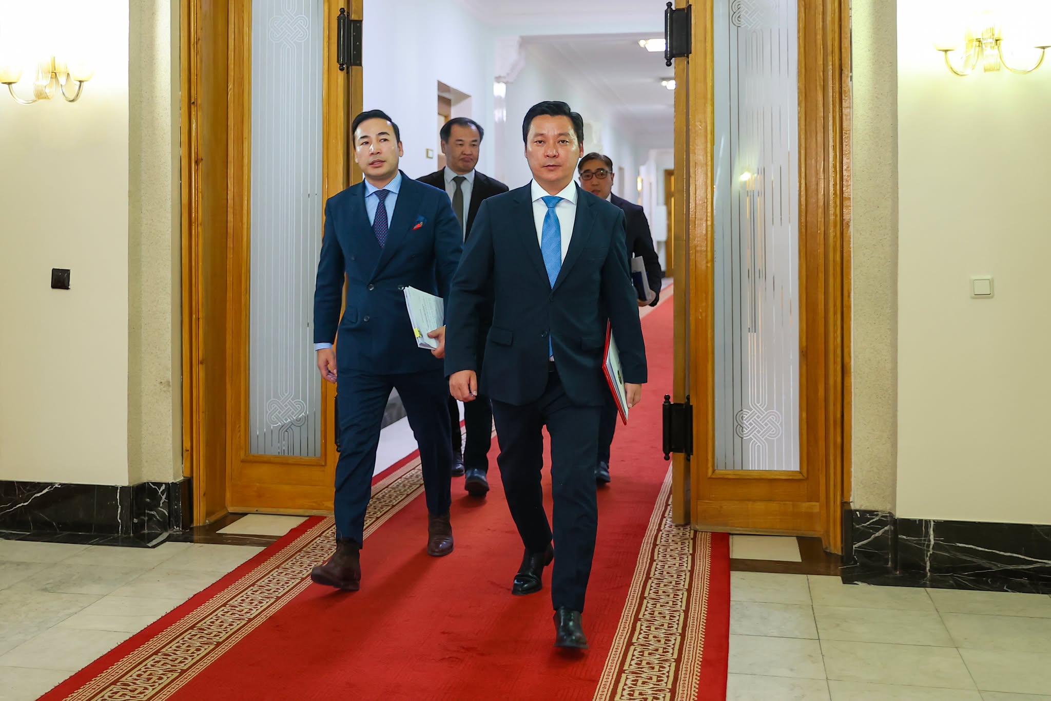 УИХ-ын гишүүнийг эгүүлэн татахтай холбоотой хуулийн төслийг өргөн барилаа