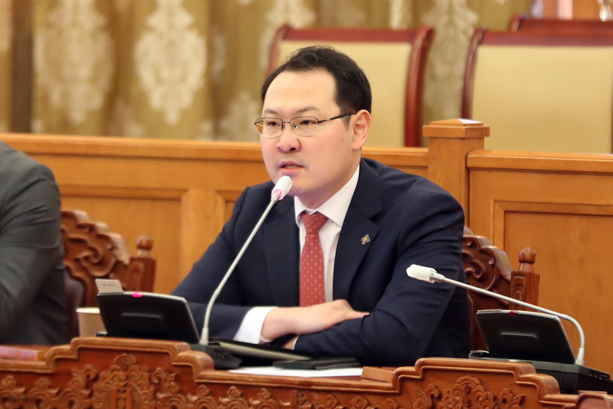 Э.Батшугар: Сошиал медианы хэт хэрэглээ сэтгэлзүйд сөргөөр нөлөөлж байна