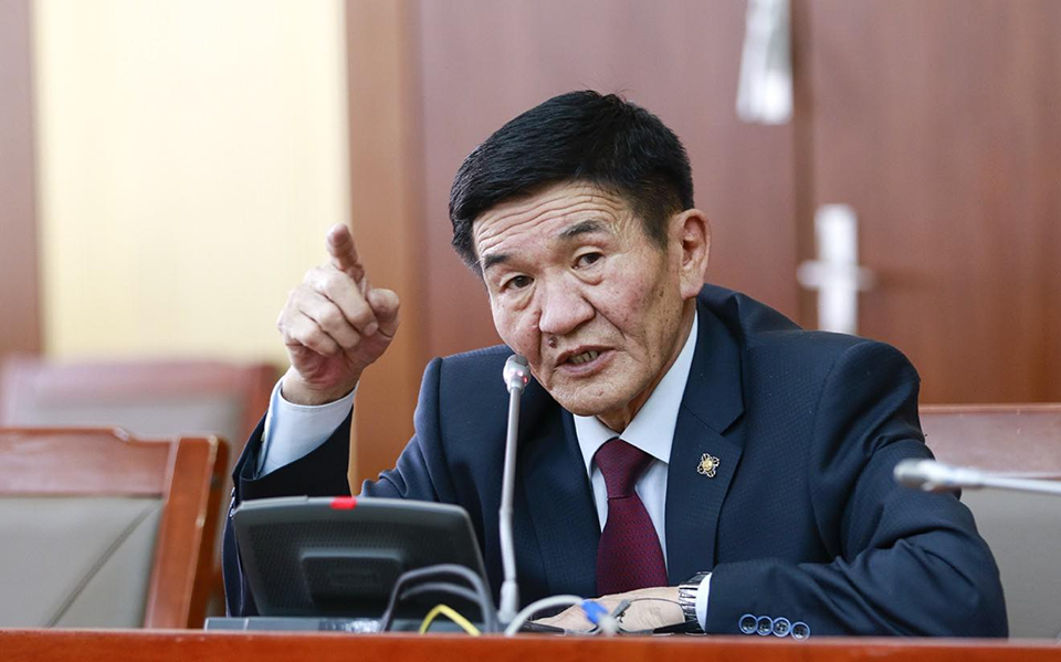 Ц.Нямдорж: Намаа аваръя гэвэл Д.Амарбаясгалангийн талаас УИХ-ын даргаа томил