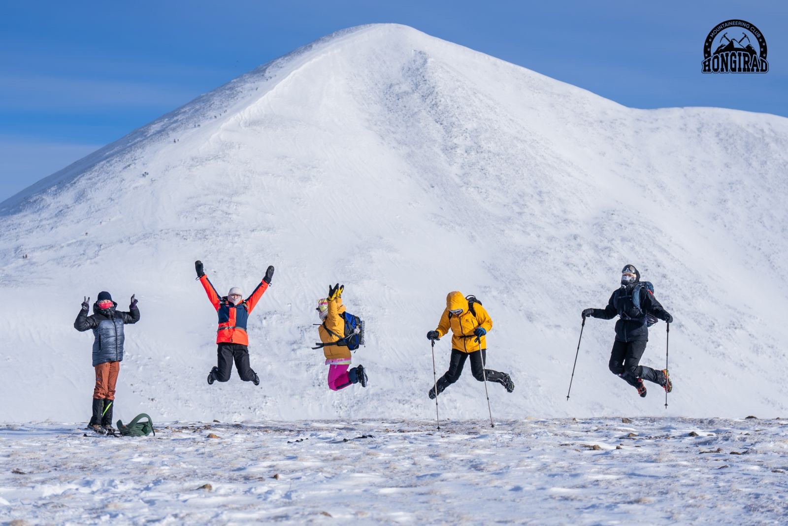 Эрүүл, идэвхтэй амьдралд уриалах “Хонгирад” уулын клуб шинээр мэндэлж, үйл ажиллагаагаа эхлүүллээ
