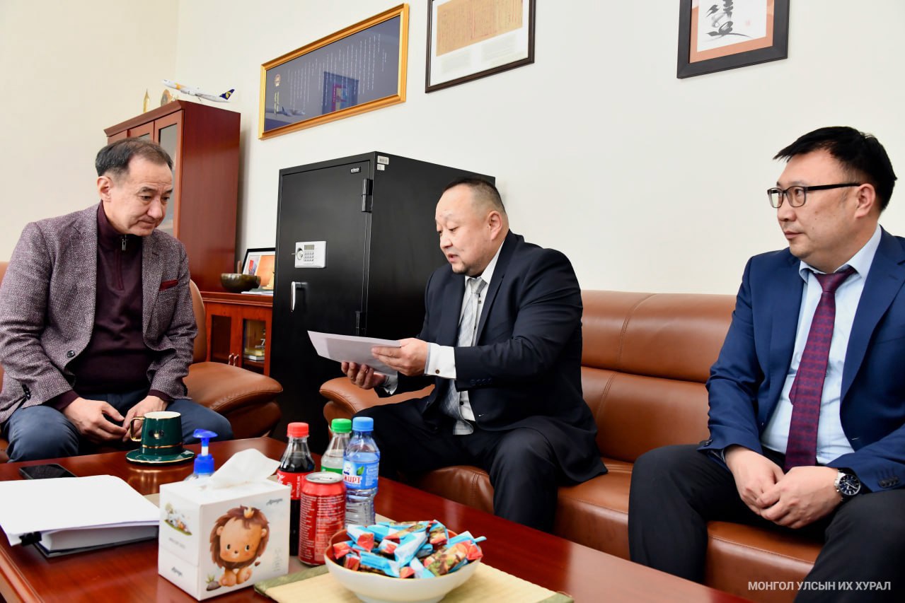 ХЗБХ: Шүүхийн сахилгын хороо 49 шүүгчид хариуцлага тооцсон гэв