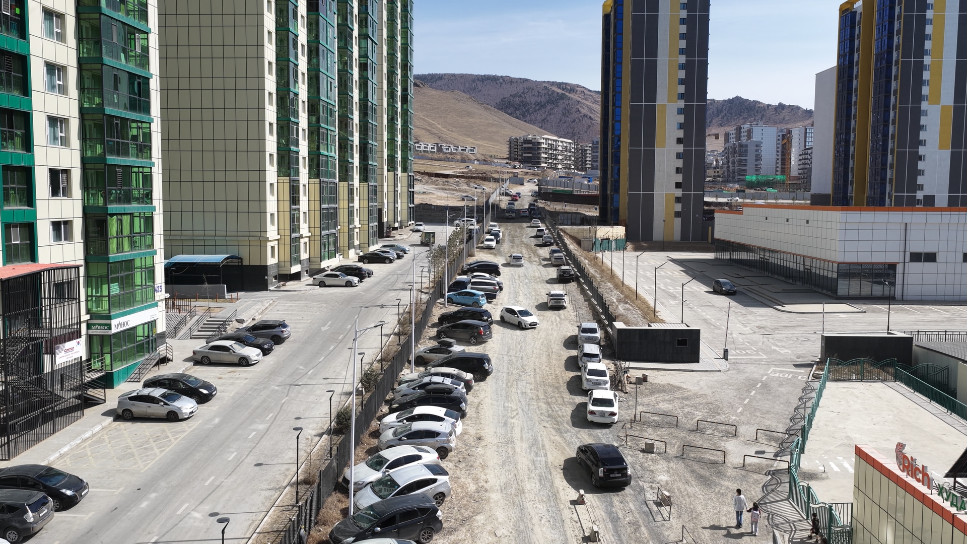 Яармагийн авто замаас Арцатын авто зам хүртэл 350 метр авто зам барина