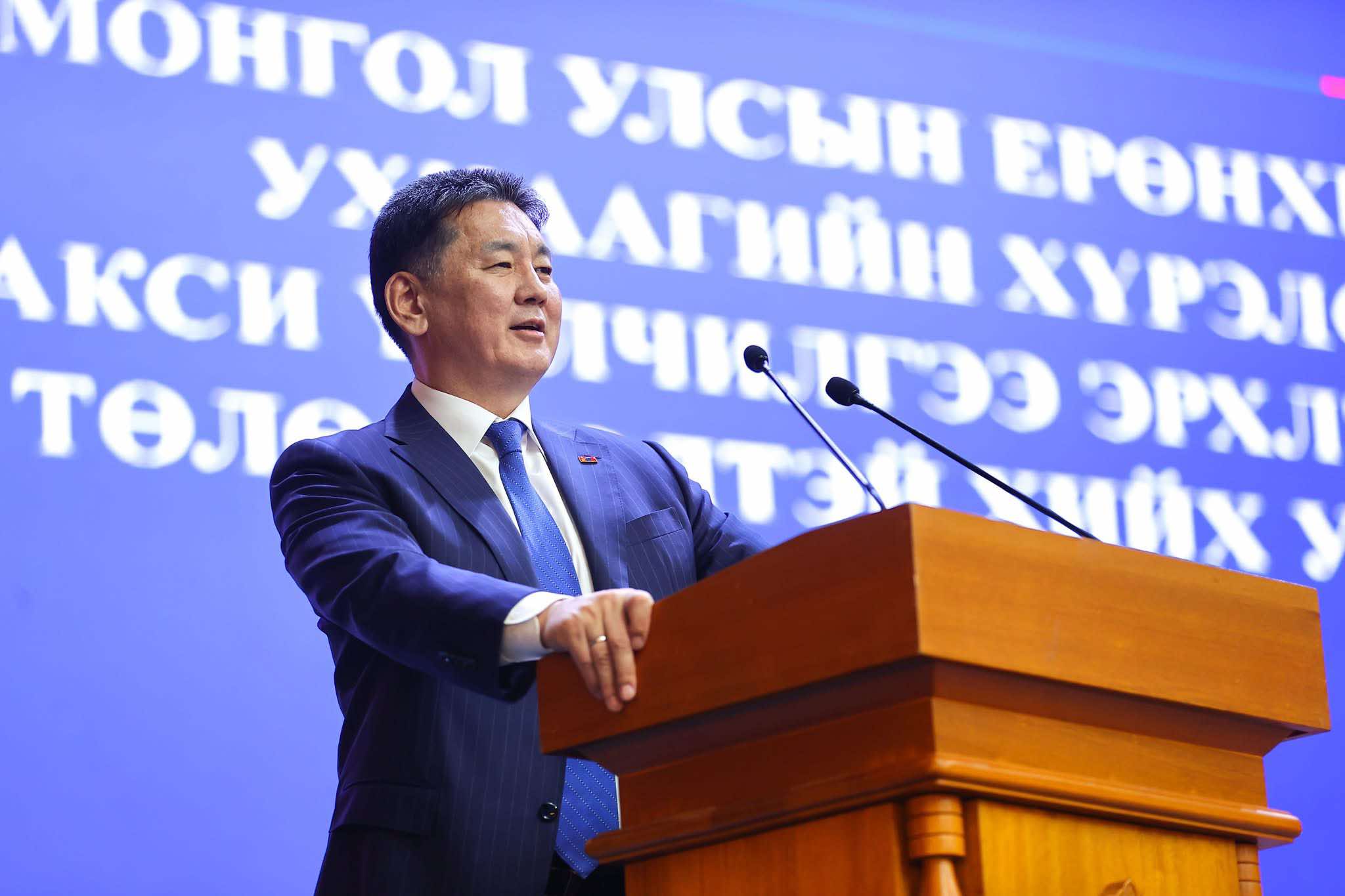 Соёлынхон, жолооч нартай уулзсан Ерөнхийлөгч ахмадуудаа хэзээ сонсох вэ?