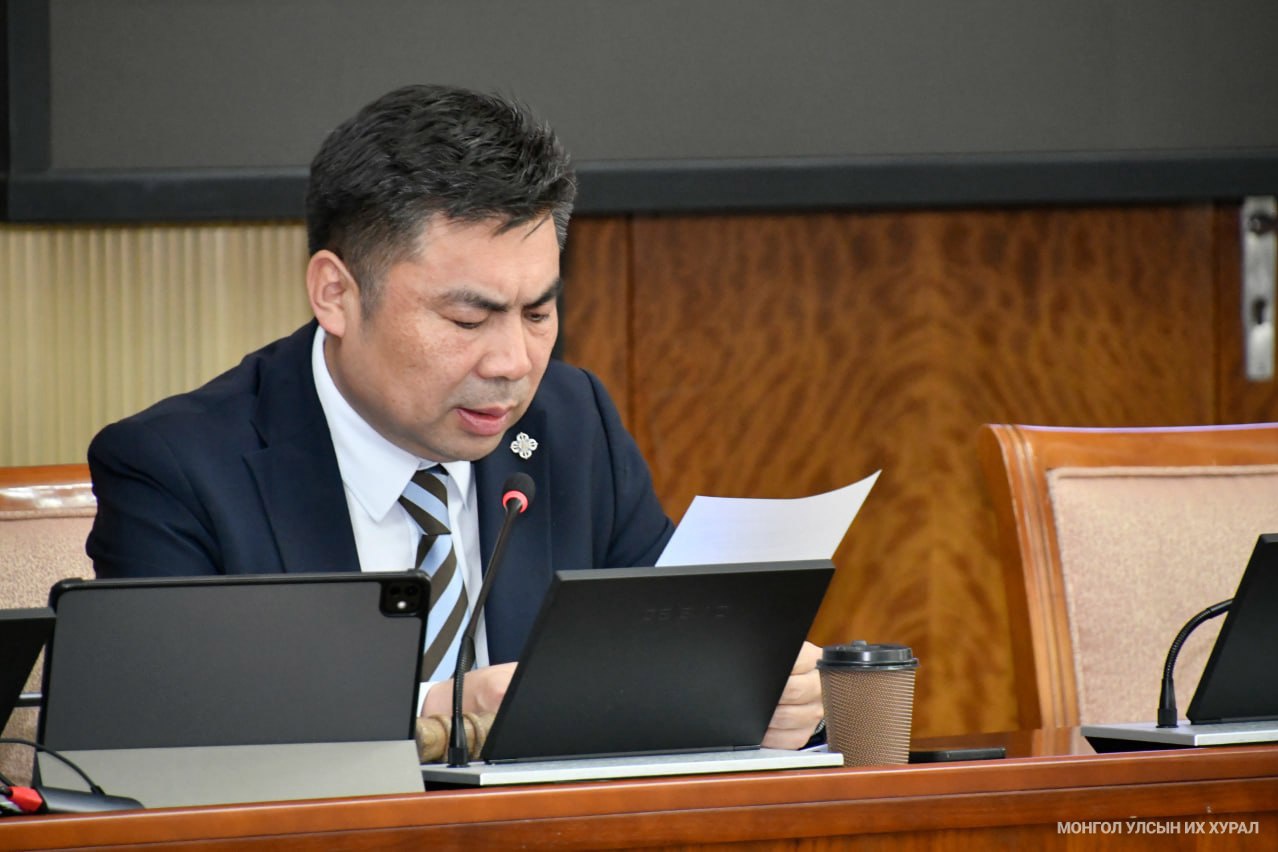 ТБХ: “Улсын төсвийн хөрөнгө оруулалтаар төсөл, арга хэмжээг санхүүжүүлэх талаар авч хэрэгжүүлэх зарим арга хэмжээний тухай” тогтоолын төслийн эцсийн хэлэлцүүлгийг хийлээ