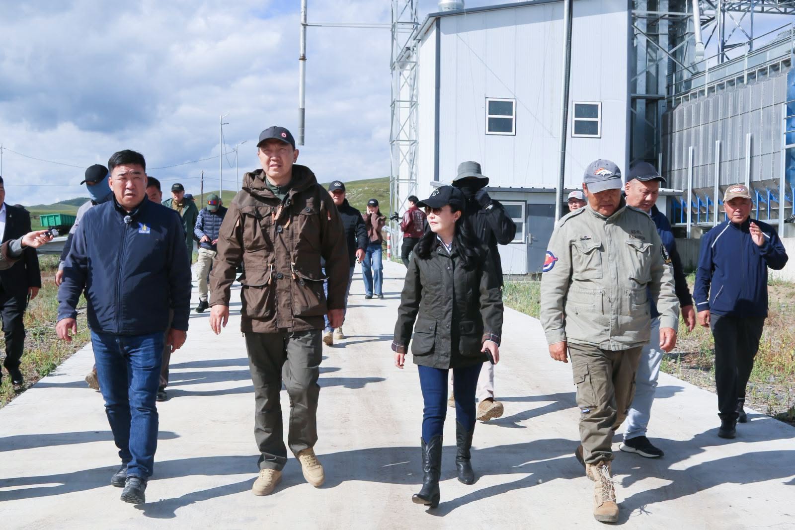 Цагааннуур сумын газар тариалангийн бүтээгдэхүүн үйлдвэрлэл 30–50 тэрбум төгрөгт хүрч байна